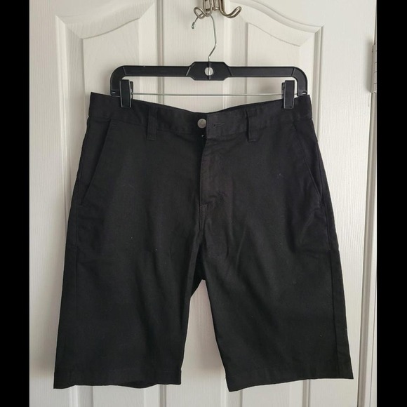 Men's Volcom Shorts - Picture 1 of 5
